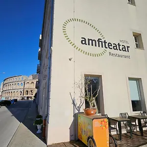 Отель Amfiteatar, Пула
